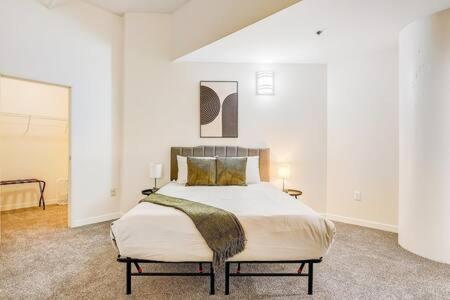 Cozysuites - 2Br With Direct Skybridge Access #1 Індіанаполіс Екстер'єр фото